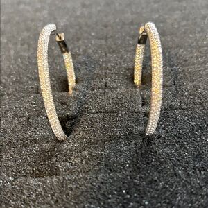 Elegant Silver Hoop Earrings(Inside Out)
